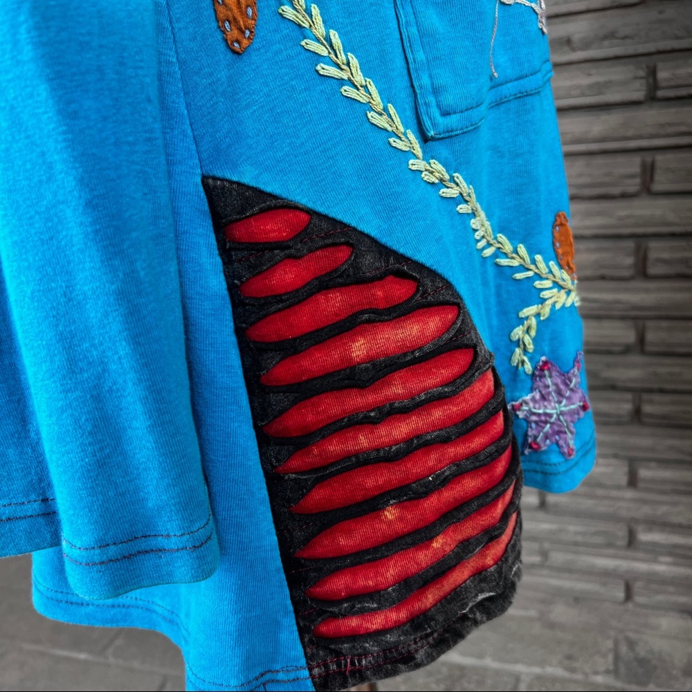 Rising International Patchwork Hoodie Size Medium - image 5